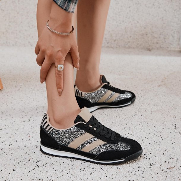 Sneakers - Erynna