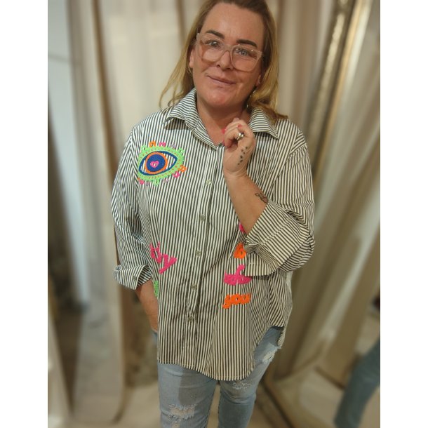 Khaki stribet skjorte