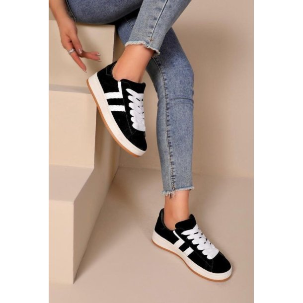 Sneakers - WS