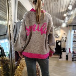 Strik i gr� - med smiley